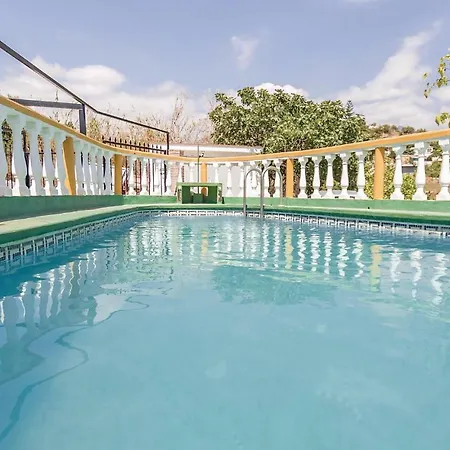 Tatil Evi Three-bedroom Holiday In *